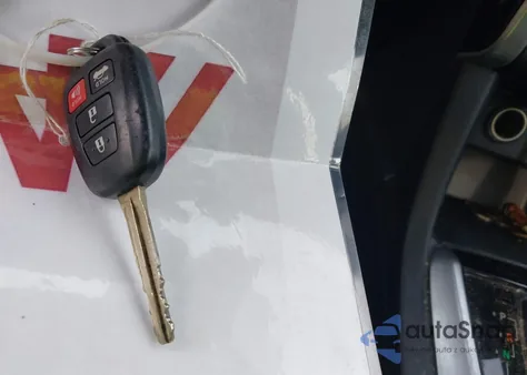 2017 Toyota Corolla Le z USA, uszkodzony, nr VIN 2T1BURHE2HC919193